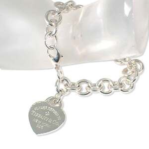 TIFFANY Authentic Silver Heart Charm Bracelet